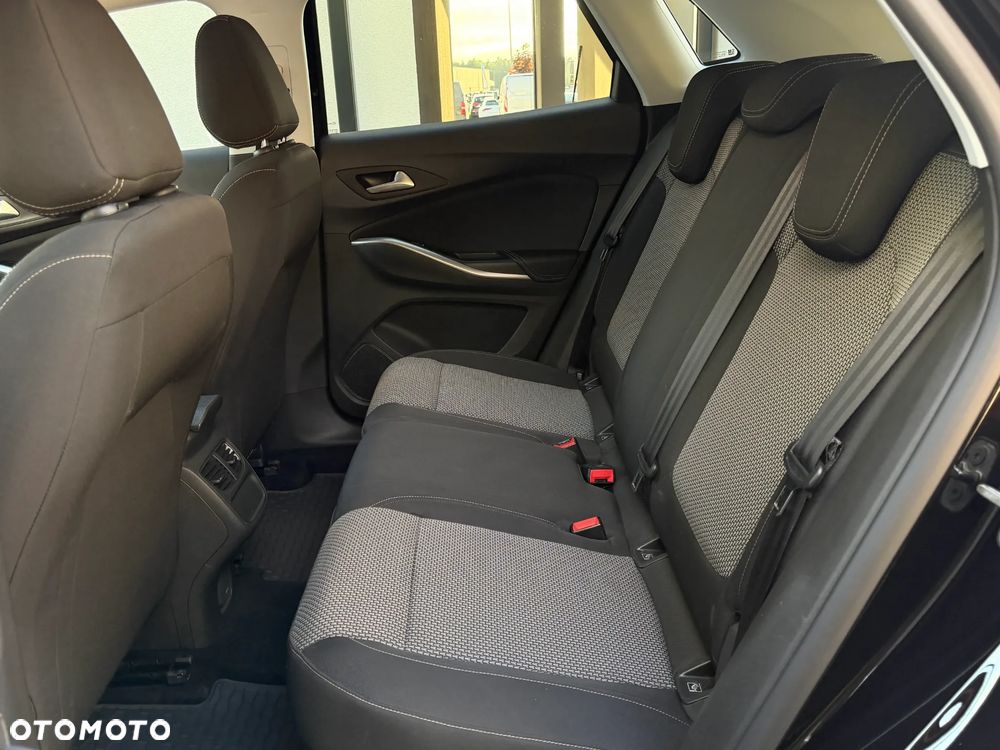 Opel Grandland X 1.2 T GPF Design Line S&S - 16