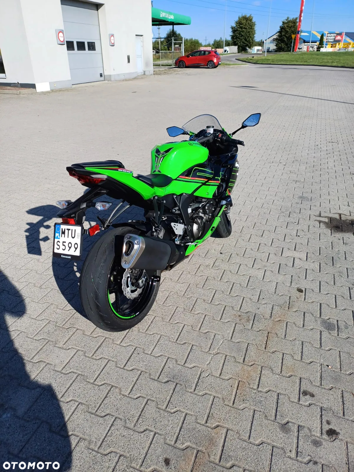 Kawasaki ZXR - 8