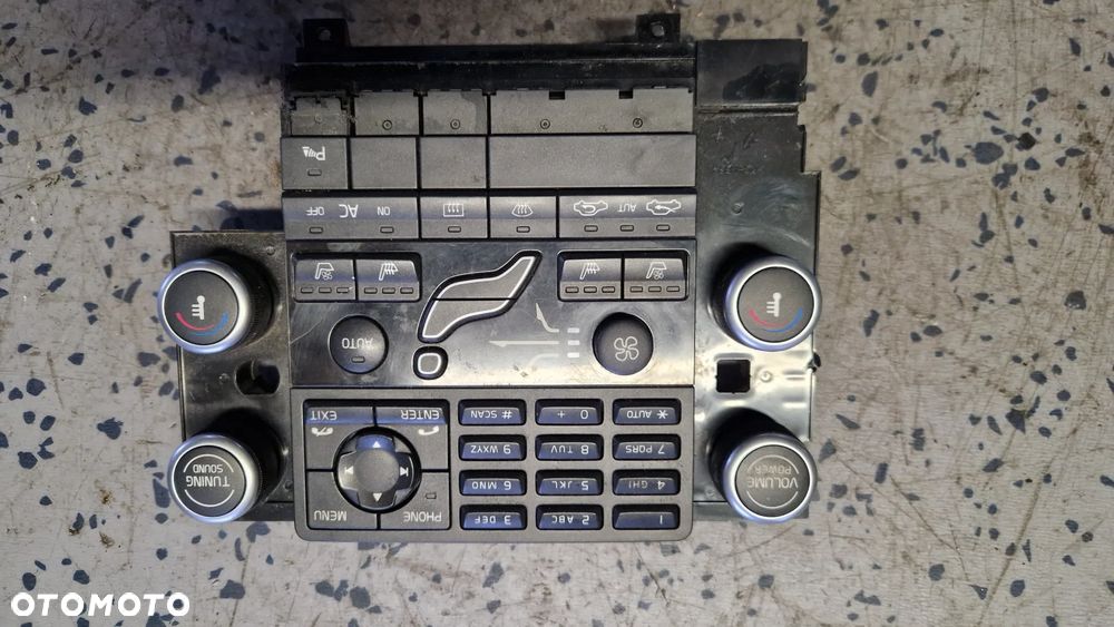 VOLVO V70 III PANEL NAWIEWU 30782277 - 1