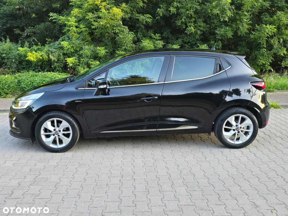 Renault Clio - 6