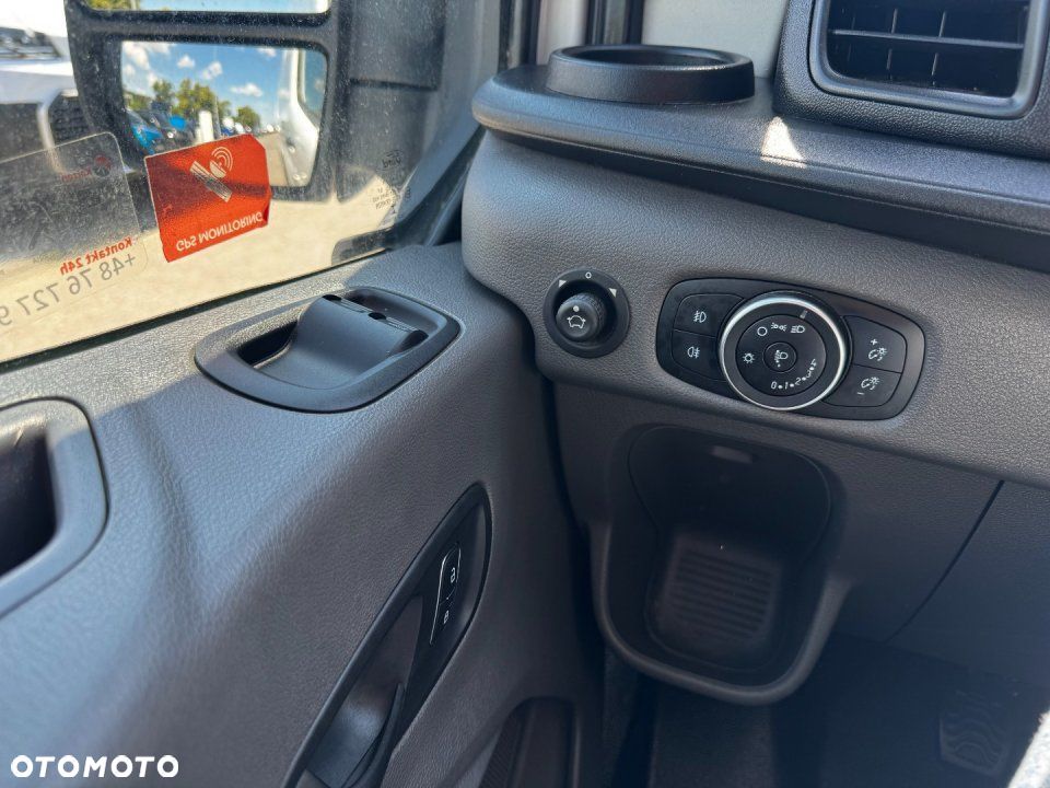 Ford Nowy Transit - 14