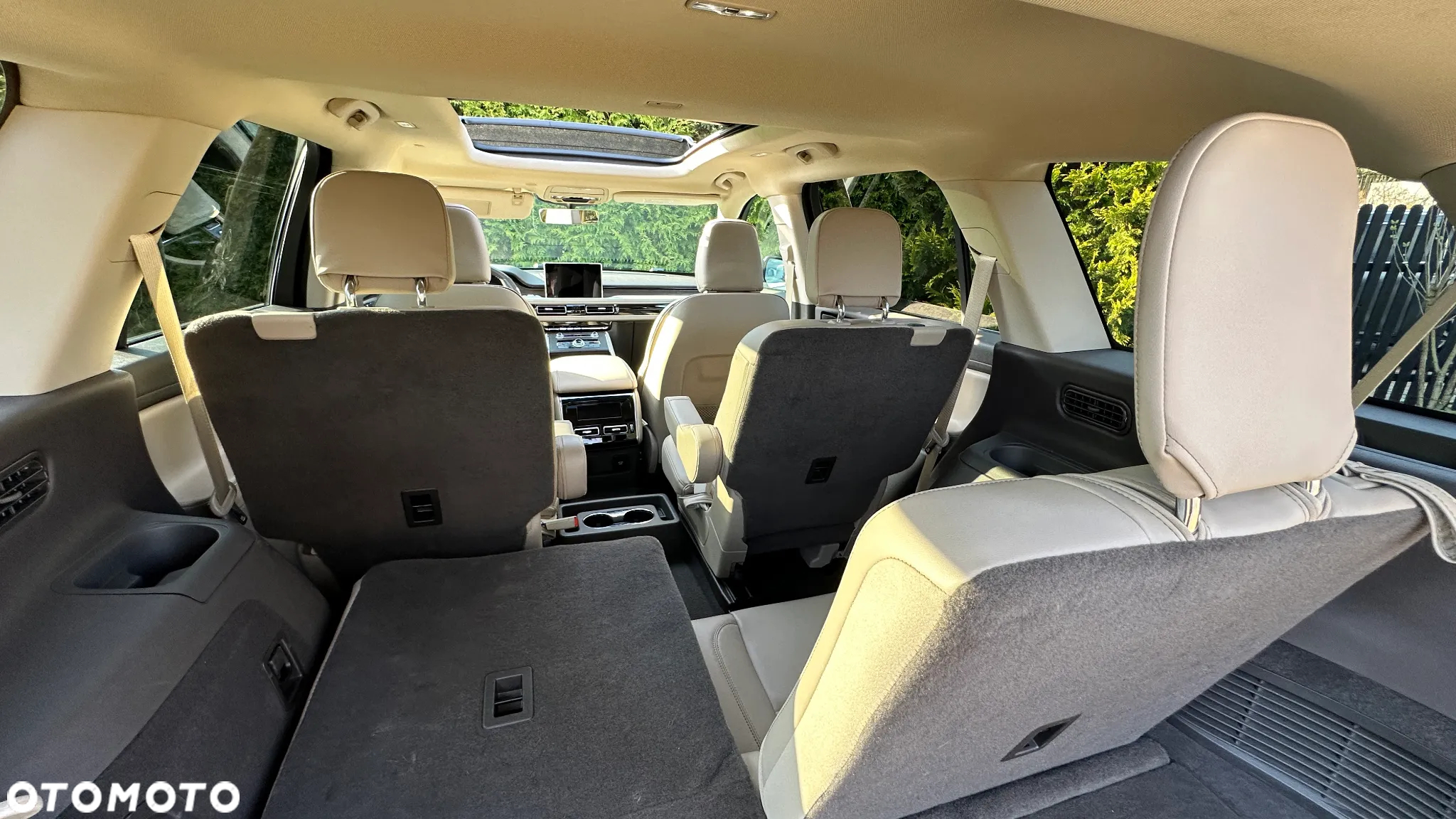 Lincoln Aviator - 28