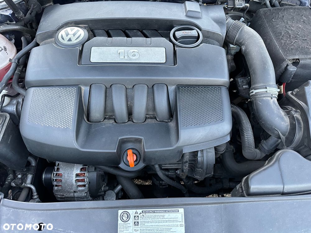 Volkswagen Golf 1.6 United - 25