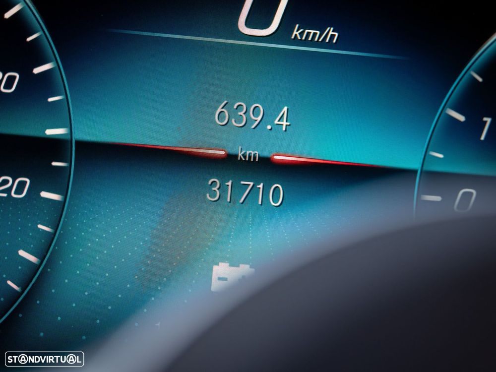 Mercedes-Benz GLA 250 e AMG Line - 15