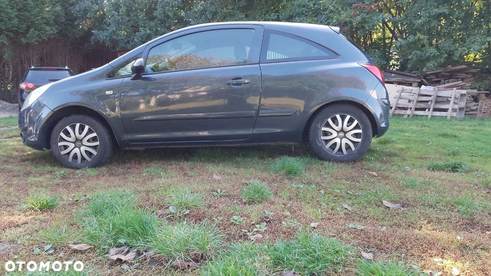 Opel Corsa 1.2 16V Cosmo - 5