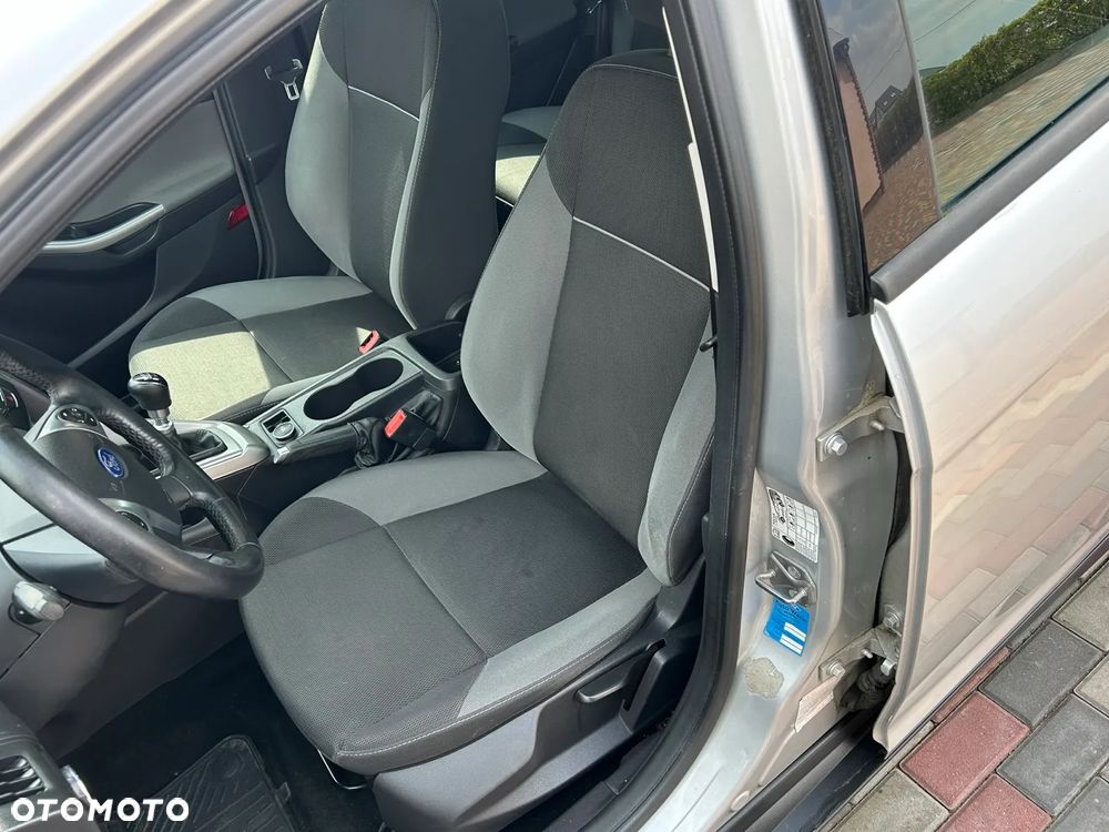 Ford Focus 1.6 TDCi Trend - 10