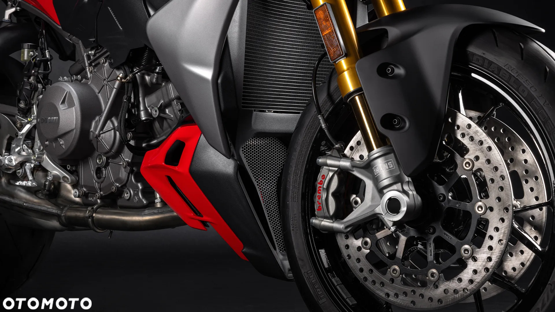 Ducati Streetfighter V2 - 8