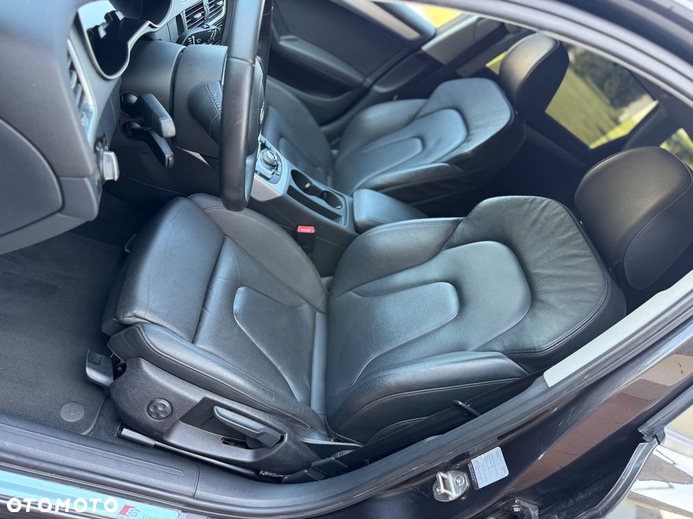Audi A4 Avant 2.0 TDI DPF multitronic S line Sportpaket - 12