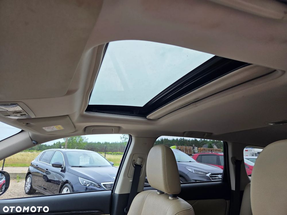 Mitsubishi Outlander 2.0 Instyle Navi 4WD CVT - 40