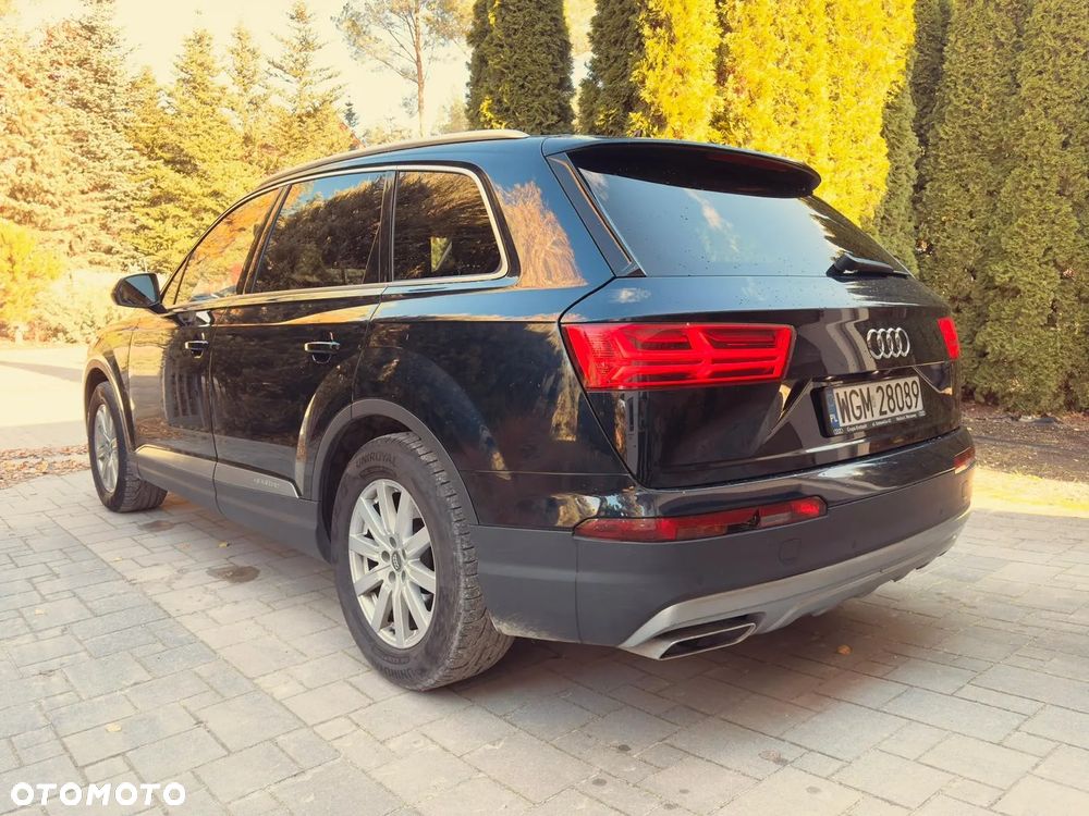 Audi Q7 - 4