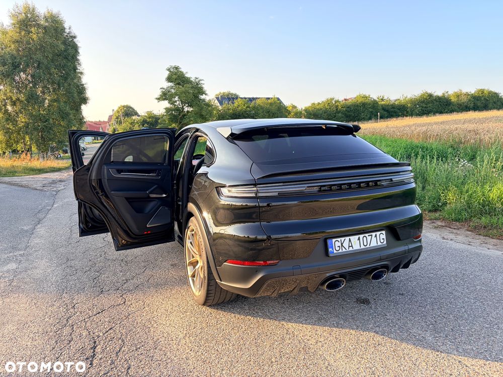 Porsche Cayenne Turbo E-Hybrid PHEV GT - 1