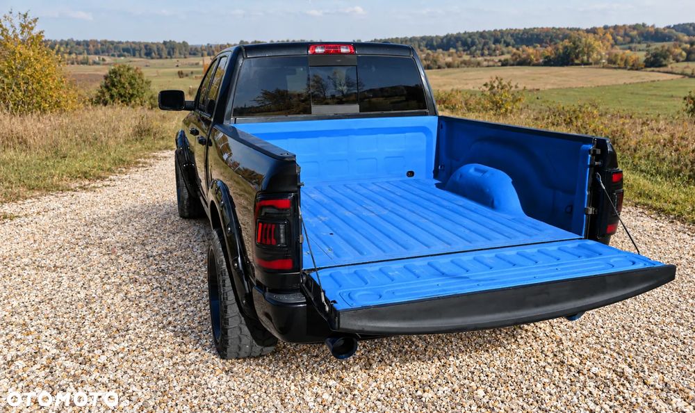 Dodge RAM - 15