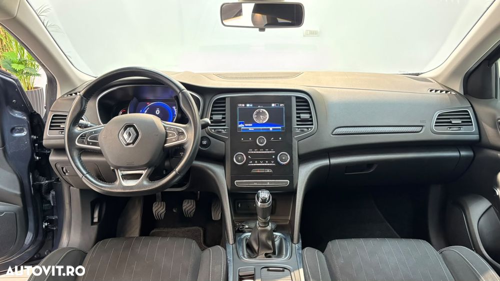 Renault Megane - 7