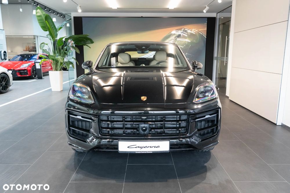 Porsche Cayenne S E-Hybrid PHEV - 6