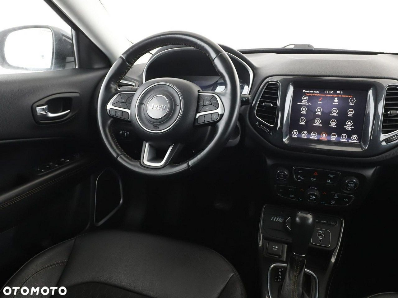 Jeep Compass 1.3 T-GDI 4xe PLUG-IN HYBRID Automatik Limited - 17