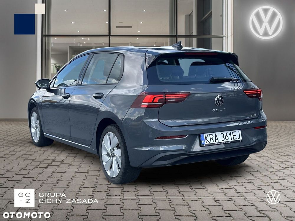 Volkswagen Golf - 4