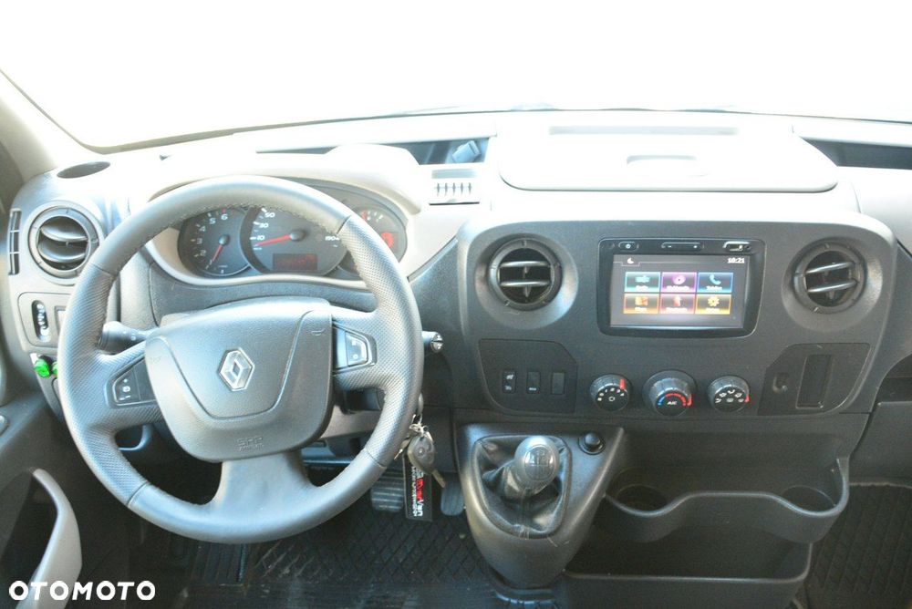 Renault Master - 10