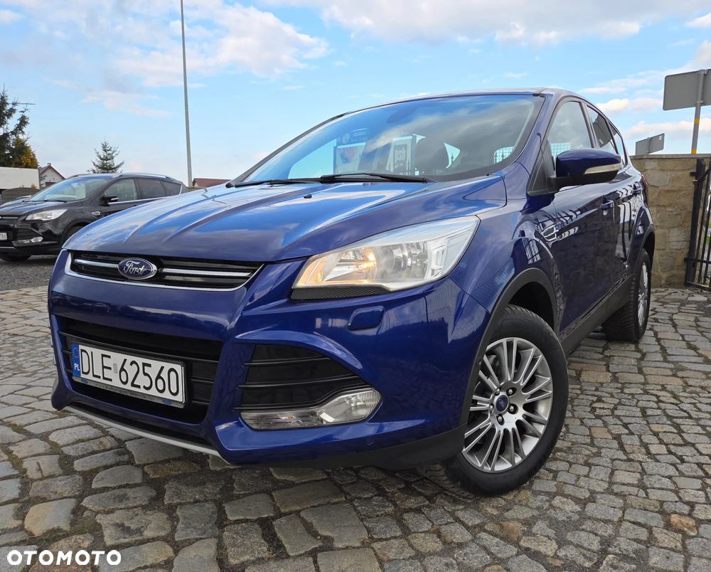 Ford Kuga 2.0 TDCi 2x4 Titanium - 2