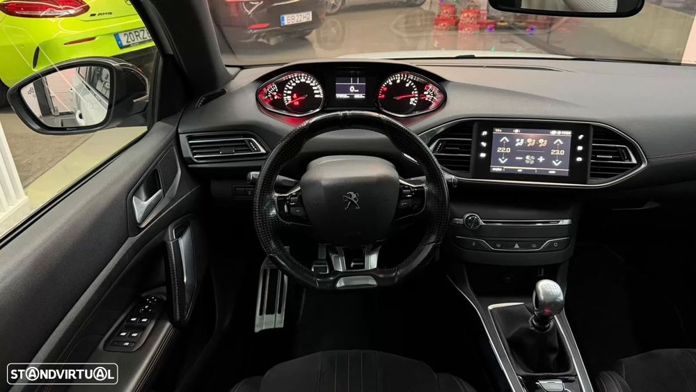 Peugeot 308 SW 2.0 BlueHDi GT Line - 28