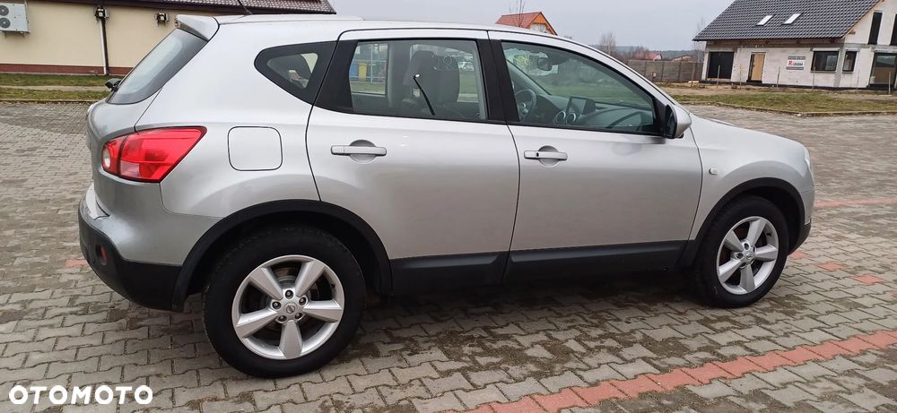 Nissan Qashqai 2.0 4 x 4 tekna - 6