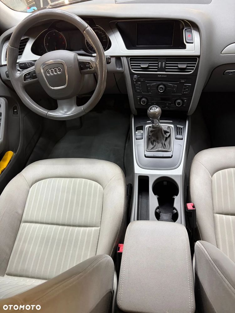 Audi A4 Limousine 2.0 TDI - 7