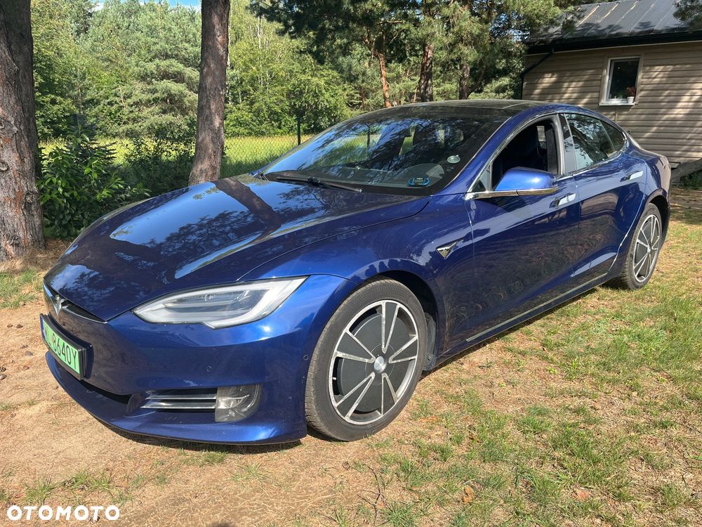 Tesla Model S Long Range Plus - 2