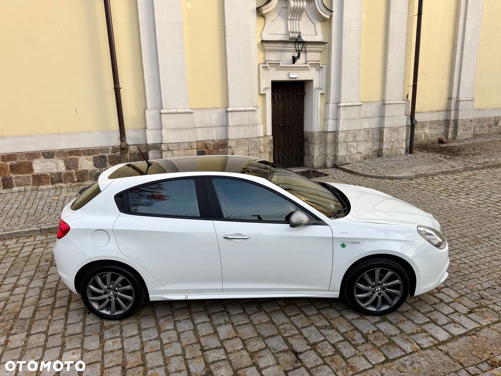 Alfa Romeo Giulietta 1.4 TB Veloce - 22