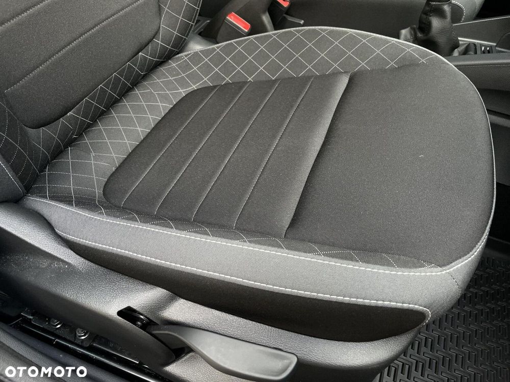 Skoda Fabia 1.0 Ambition - 22
