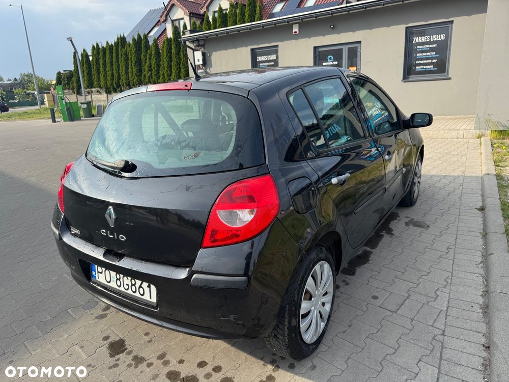 Renault Clio 1.2 16V Expression - 5