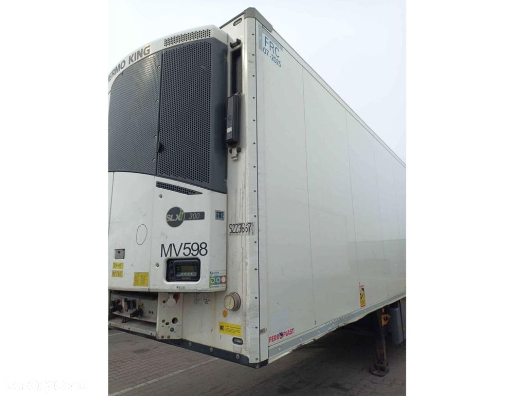 Schmitz Cargobull SKO FP 60 ThermoKing SLXi 300 - 3