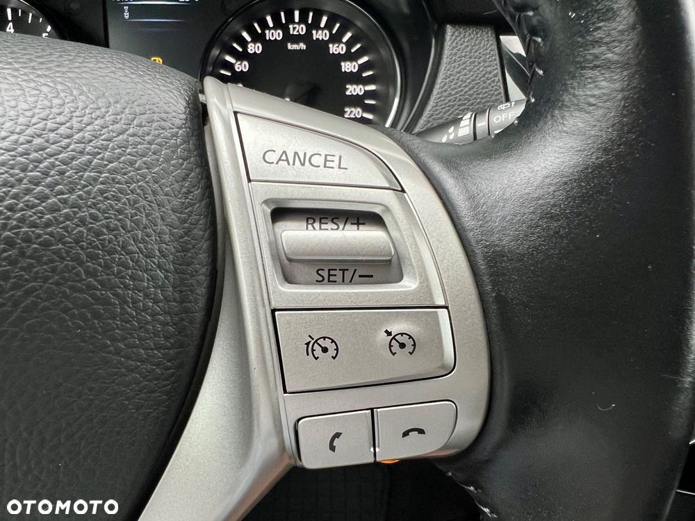 Nissan Qashqai 1.2 DIG-T Acenta Xtronic EU6 - 33