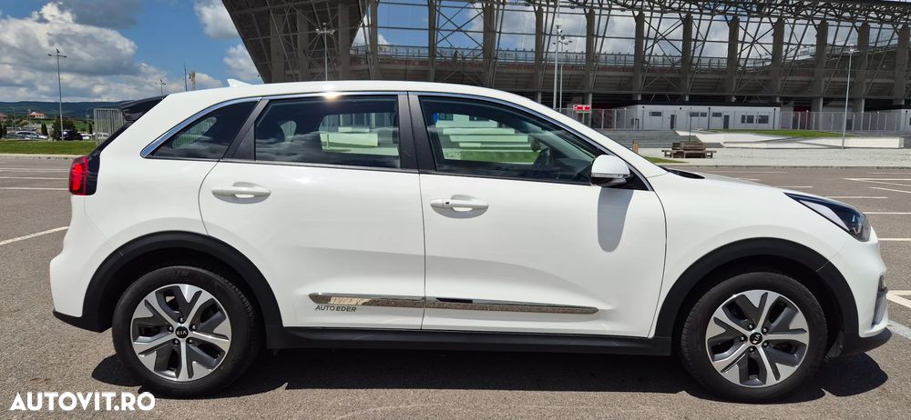 Kia Niro e-Niro 150 kW Future - 14