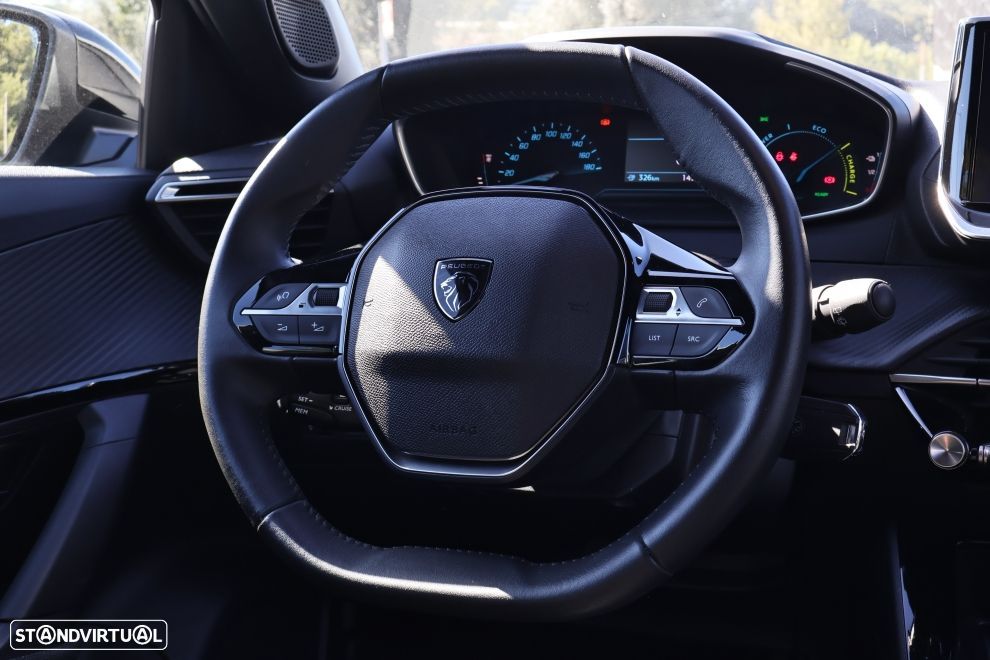 Peugeot e-2008 54 kWh Style - 9