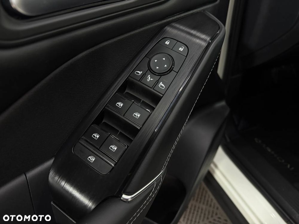 Nissan Qashqai 1.3 DIG-T MHEV Acenta Xtronic - 11