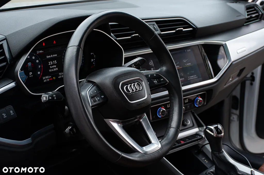 Audi Q3 45 TFSI quattro S tronic S line - 34