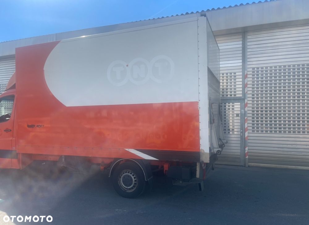 Mercedes-Benz Sprinter - 4