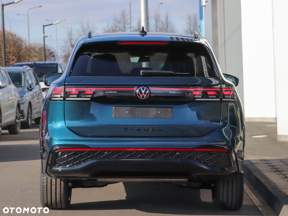 Volkswagen Tiguan - 5