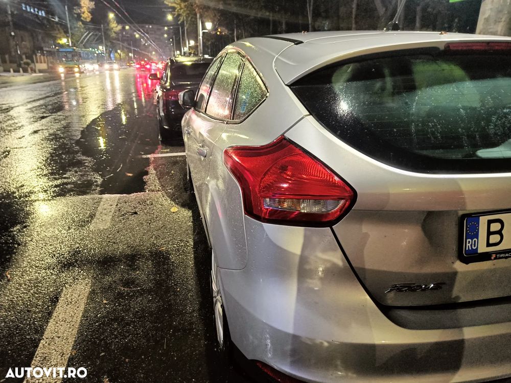 Ford Focus 1.0 EcoBoost Active - 10