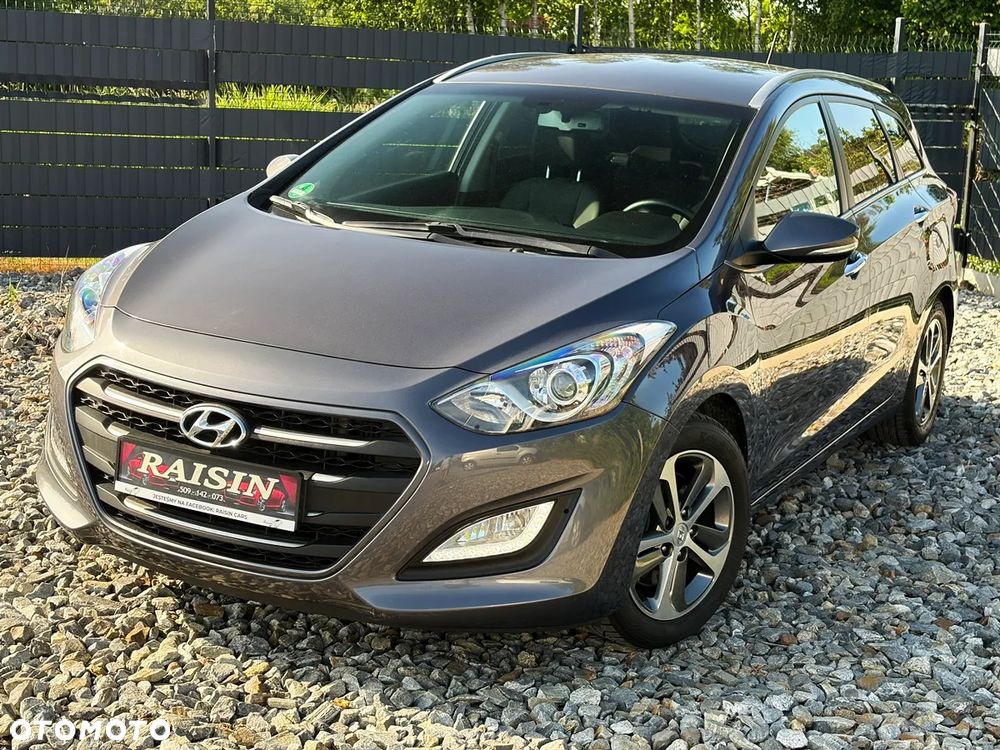 Hyundai i30 blue 1.6 CRDi DCT Passion - 12