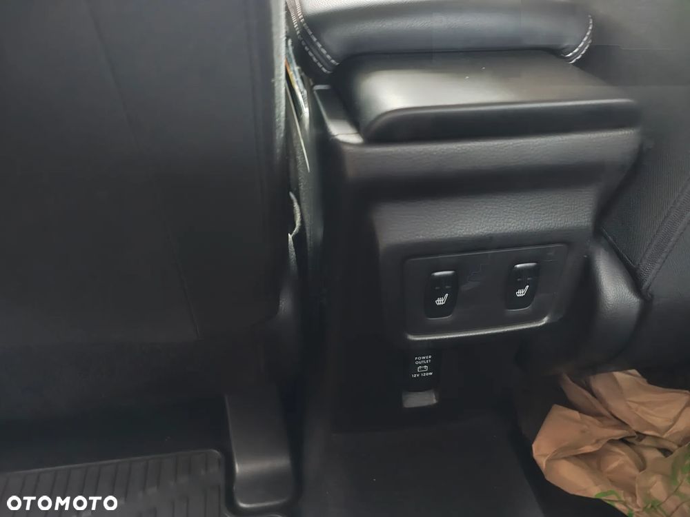 Mitsubishi Eclipse Cross 1.5 T GPF Intense - 27