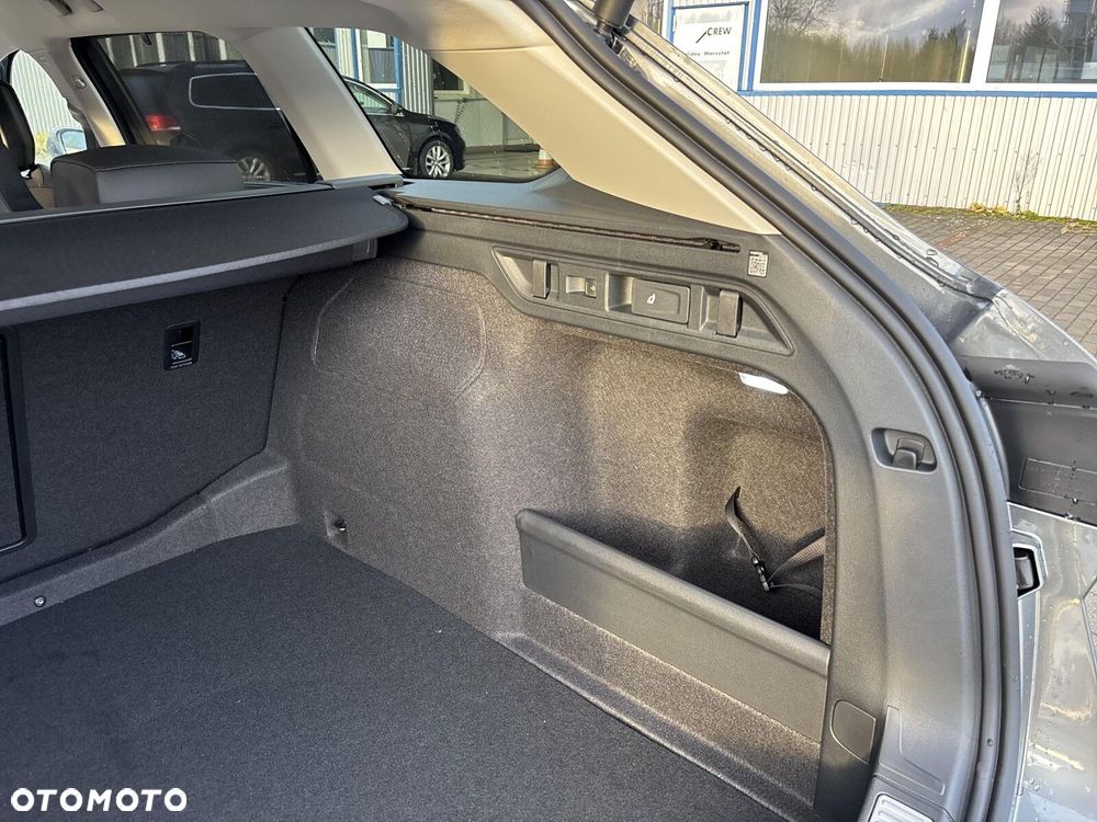 Skoda Superb 2.0 TDI SCR 4x4 L&K DSG - 21