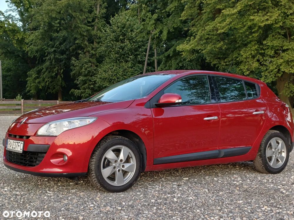 Renault Megane 1.6 16V 110 Expression - 1