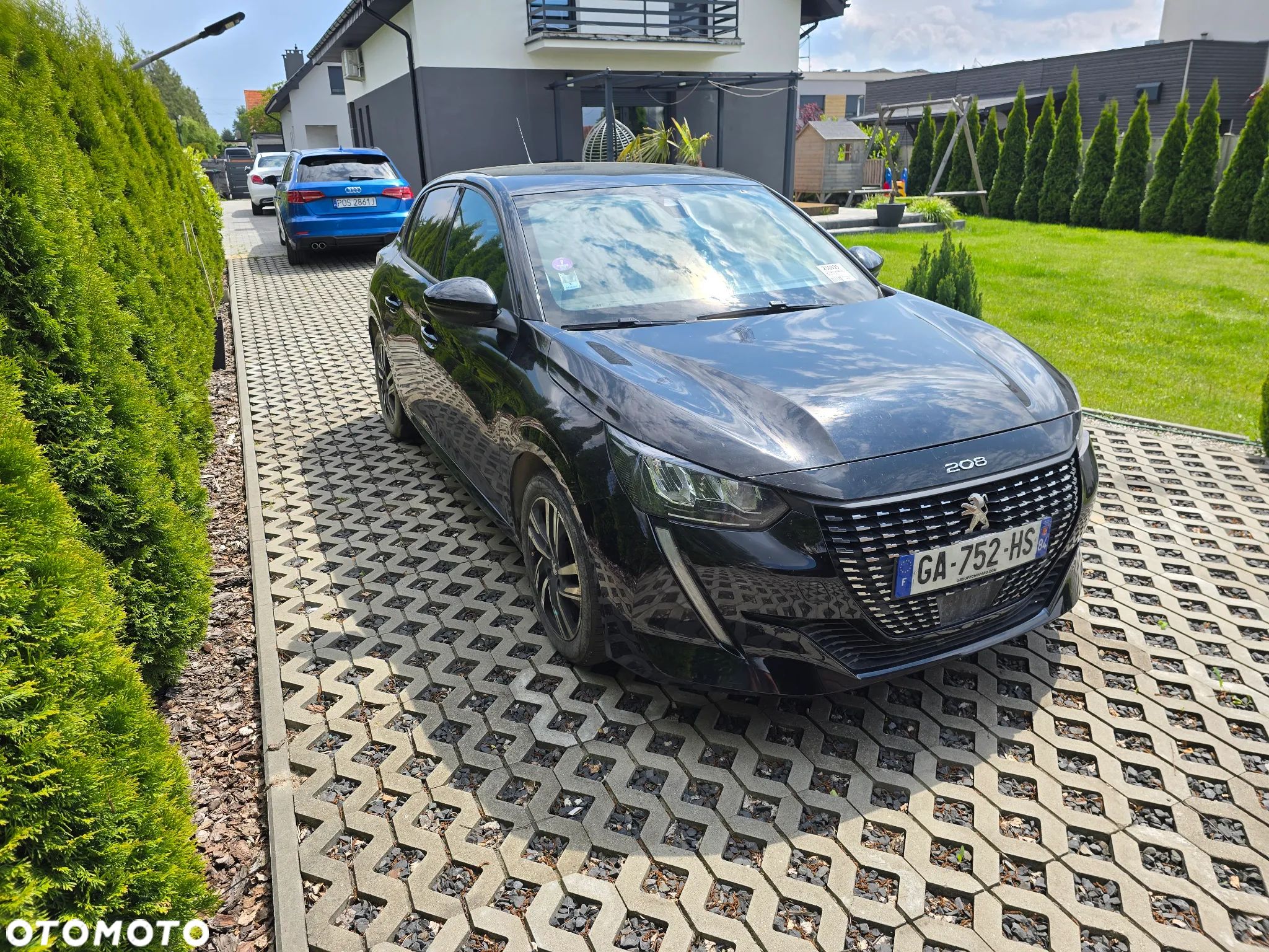 Peugeot 208 PureTech 100 Allure - 1
