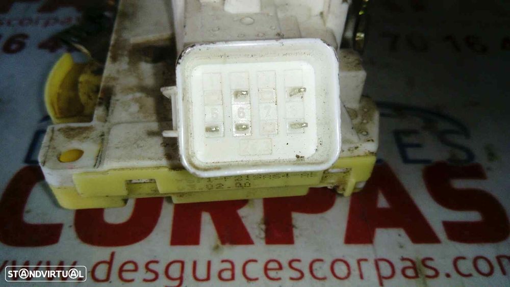 FECHADURA PORTA FRONTAL DIREITA FORD MONDEO II 2000 -96BGF21812CM - 2