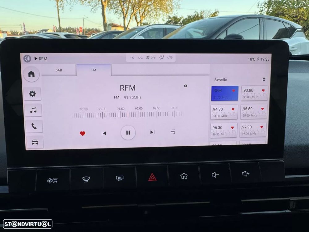 MG MG4 51 kWh Standard - 11