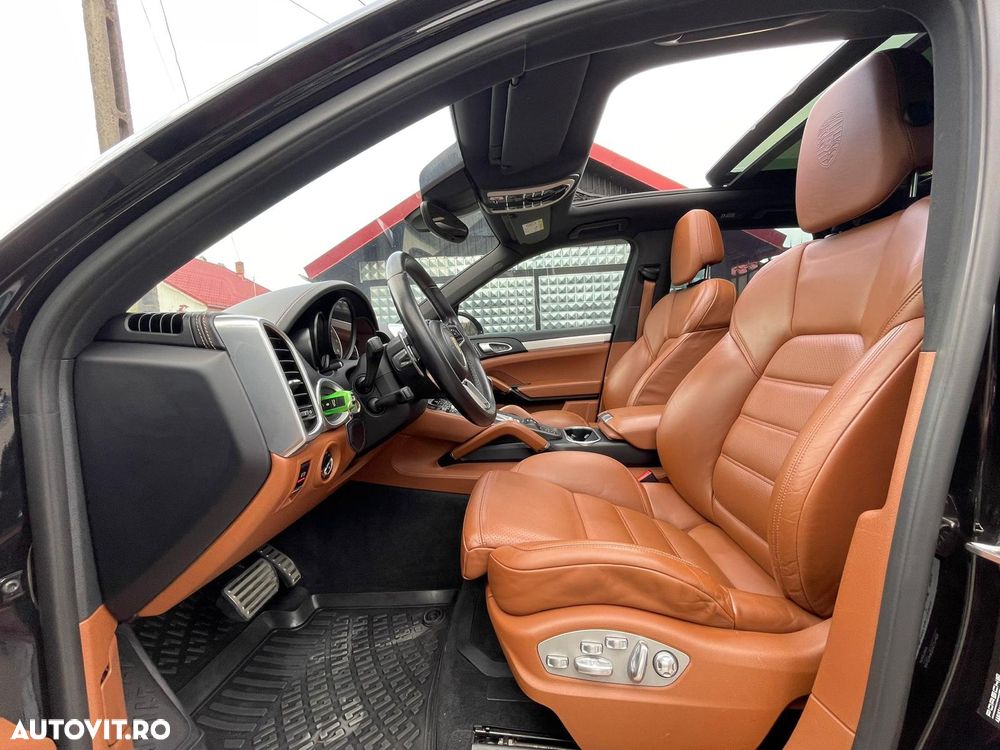 Porsche Cayenne Tiptronic S - 20