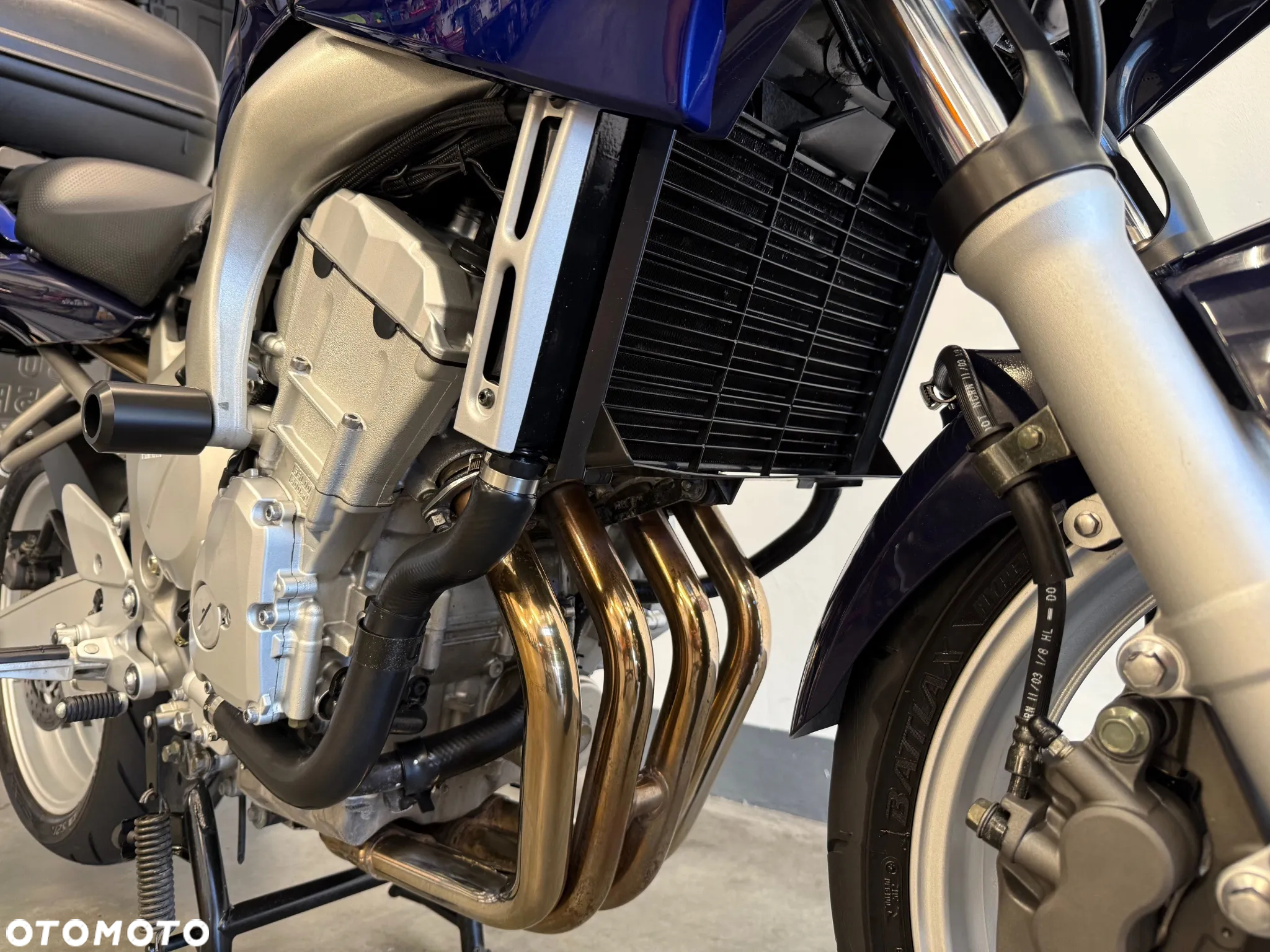 Yamaha FZ6 - 30