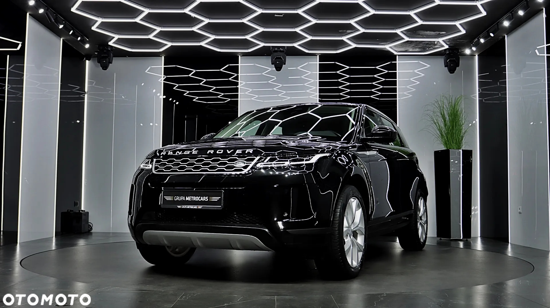 Land Rover Range Rover Evoque P200 SE - 2