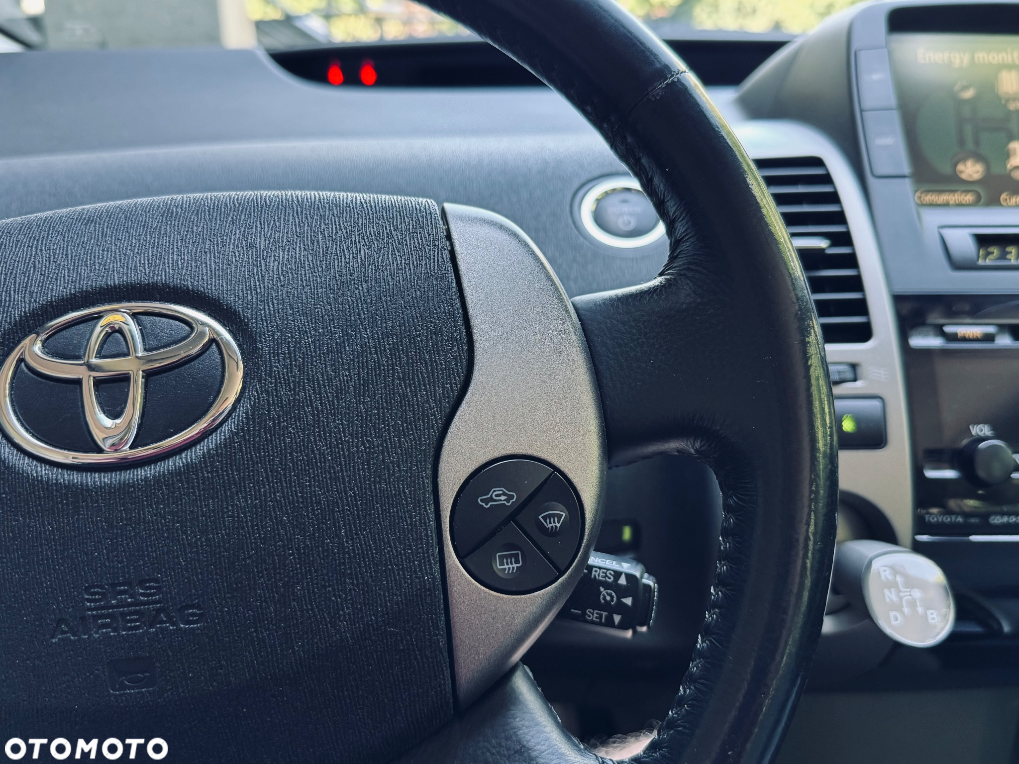 Toyota Prius - 18
