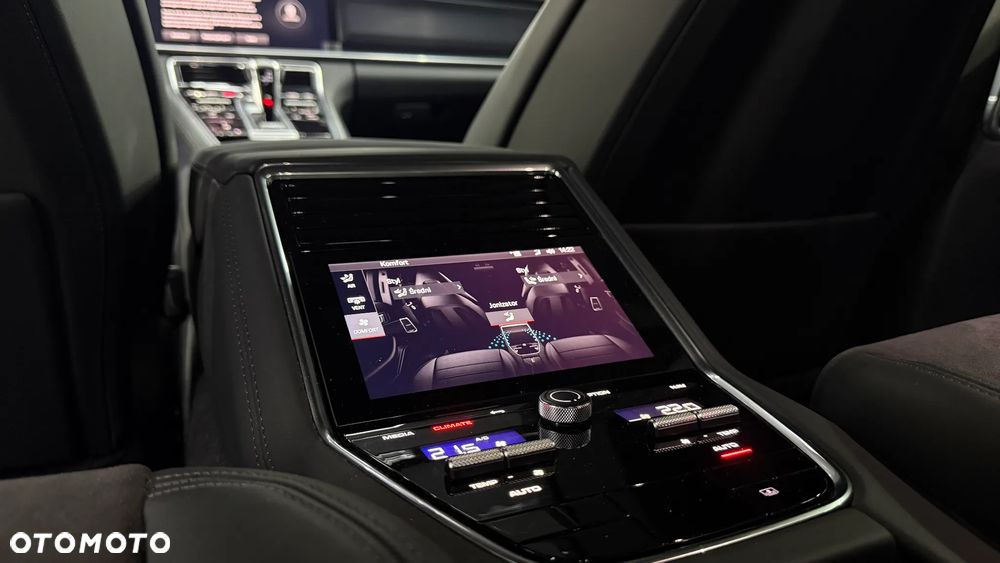 Porsche Panamera - 10